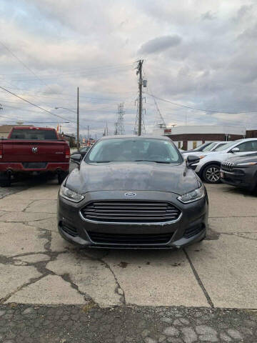 2016 Ford Fusion SE