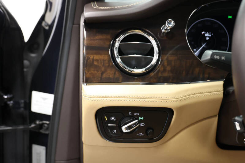 2021 Bentley Bentayga V8