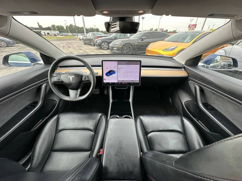 2020 Tesla Model 3 Long Range