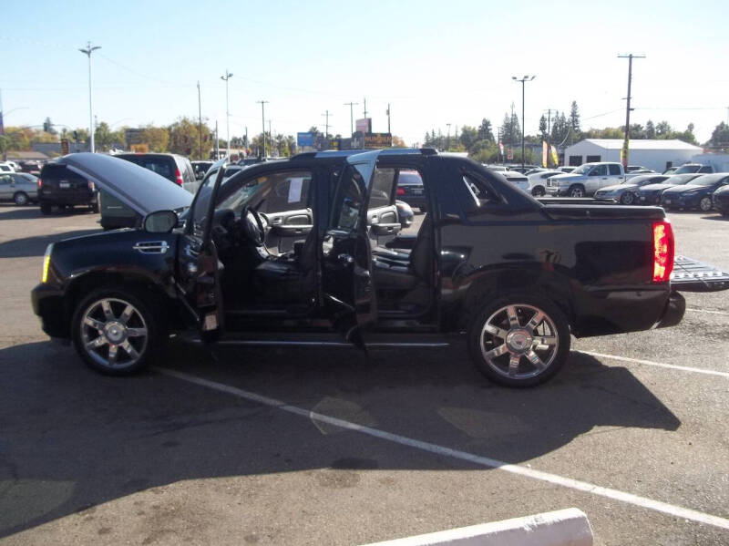 2007 Cadillac Escalade EXT Base photo 48