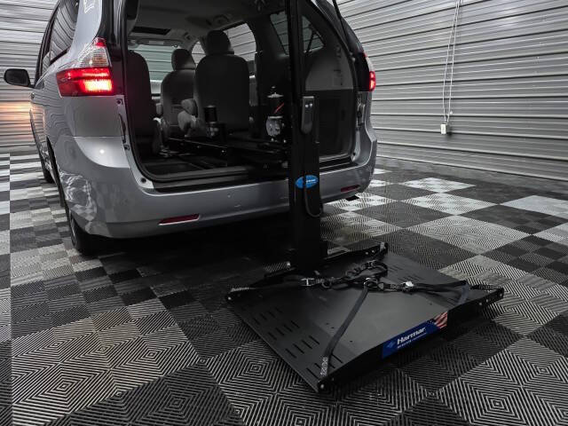 2018 Toyota Sienna