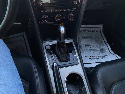 2020 Volkswagen Passat R-Line