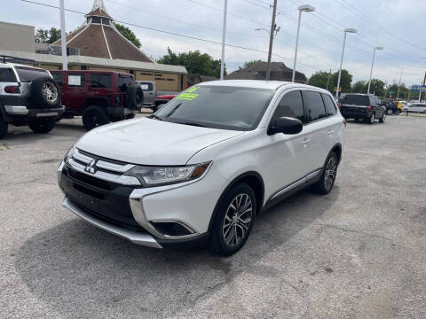 2016 Mitsubishi Outlander ES