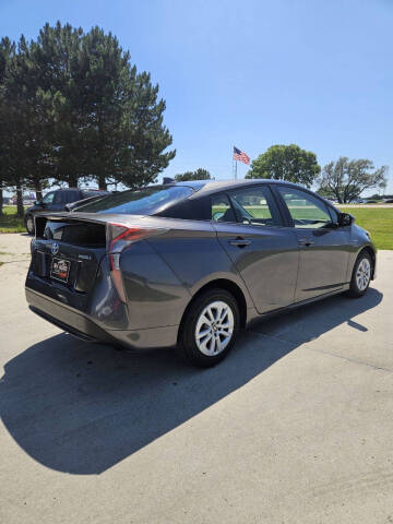 2017 Toyota Prius One
