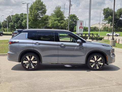 2026 Mitsubishi Outlander PHEV SEL