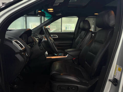 2012 Ford Explorer XLT