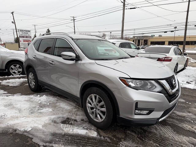 2017 Nissan Rogue SV