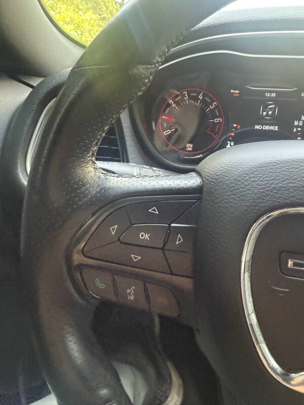 2016 Dodge Challenger SXT Plus