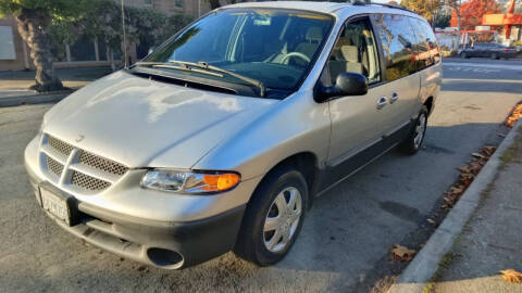 2000 Dodge Grand Caravan LE