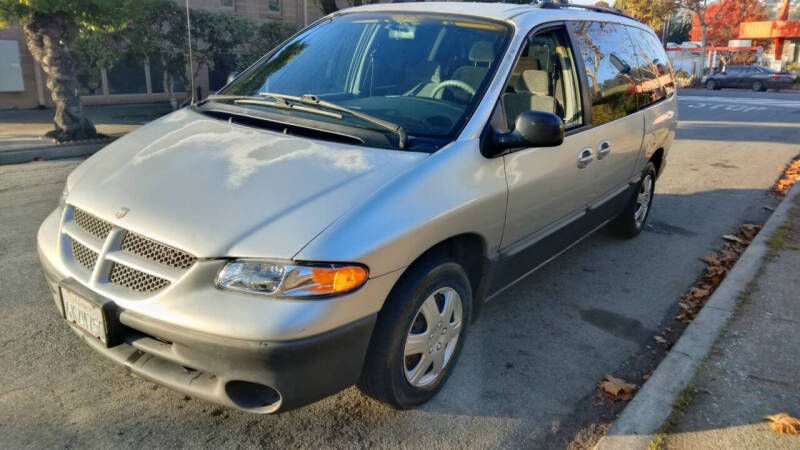 2000 Dodge Grand Caravan LE