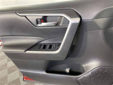 2023 Toyota RAV4 Prime SE