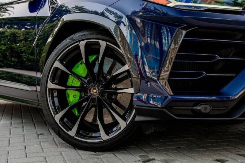 2020 Lamborghini Urus