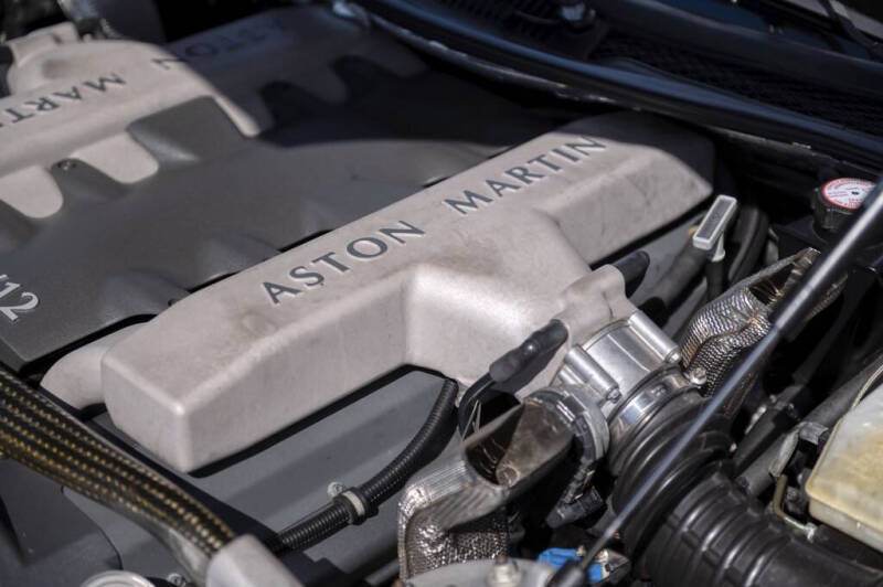 2002 Aston Martin Vanquish