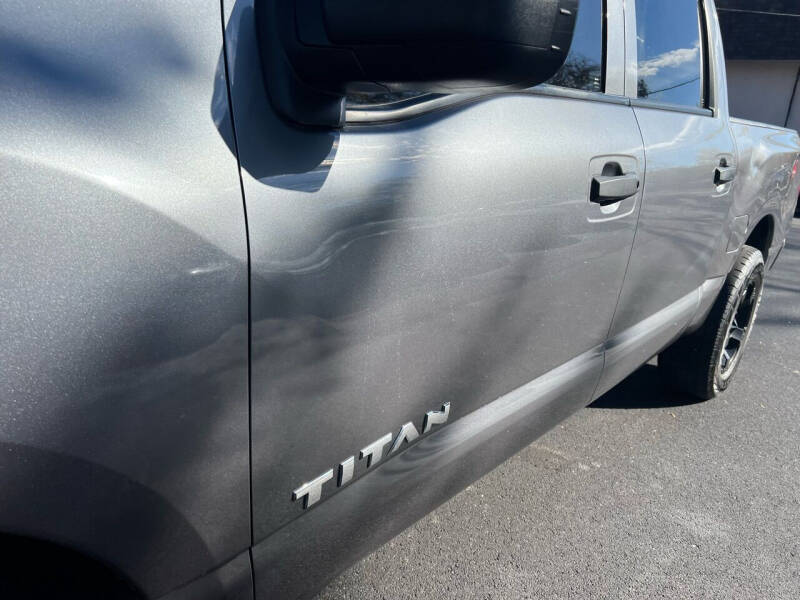 2018 Nissan Titan S