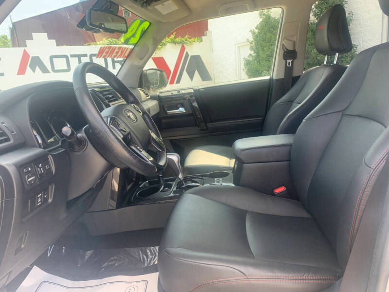 2024 Toyota 4Runner TRD Off-Road Premium