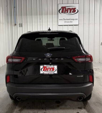 2025 Ford Escape ST-Line