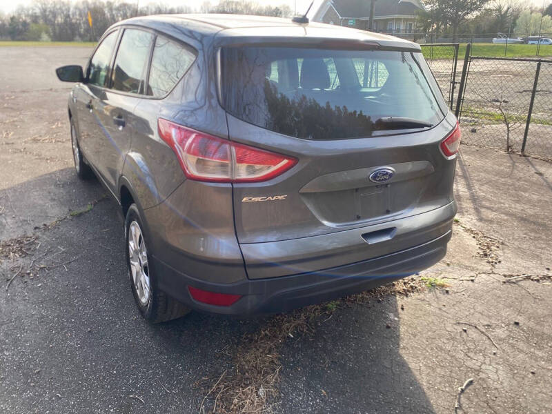 2014 Ford Escape S