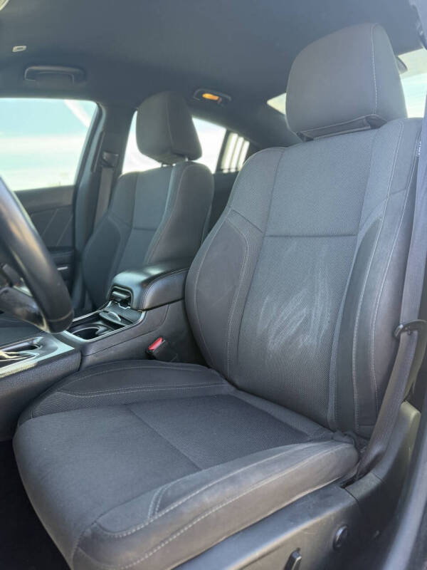 2019 Dodge Charger SXT