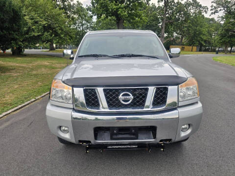 2010 Nissan Titan SE