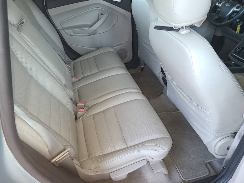 2013 Ford C-MAX Hybrid SE