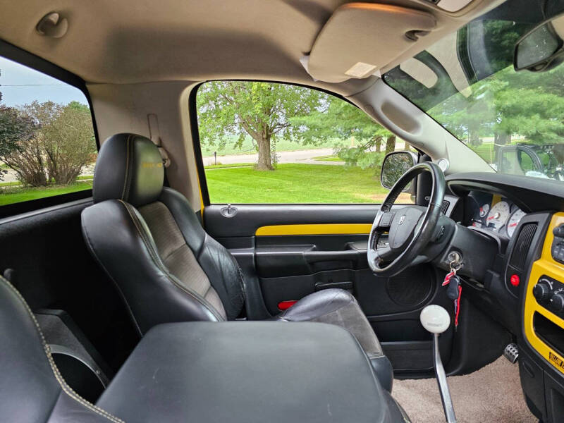 2005 Dodge Ram 1500 SRT-10