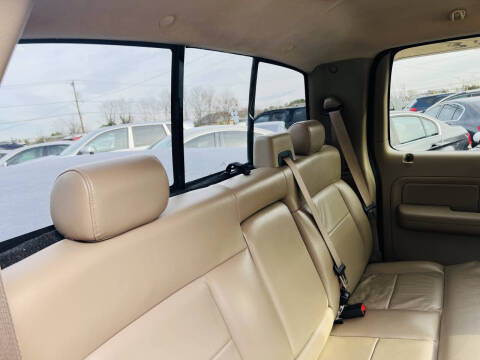 2005 Ford F-150 Lariat