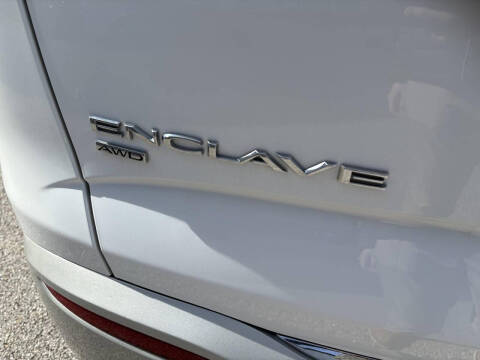 2023 Buick Enclave Essence