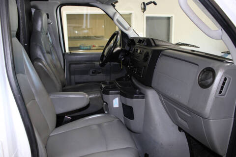 2009 Ford E-Series E-350 SD