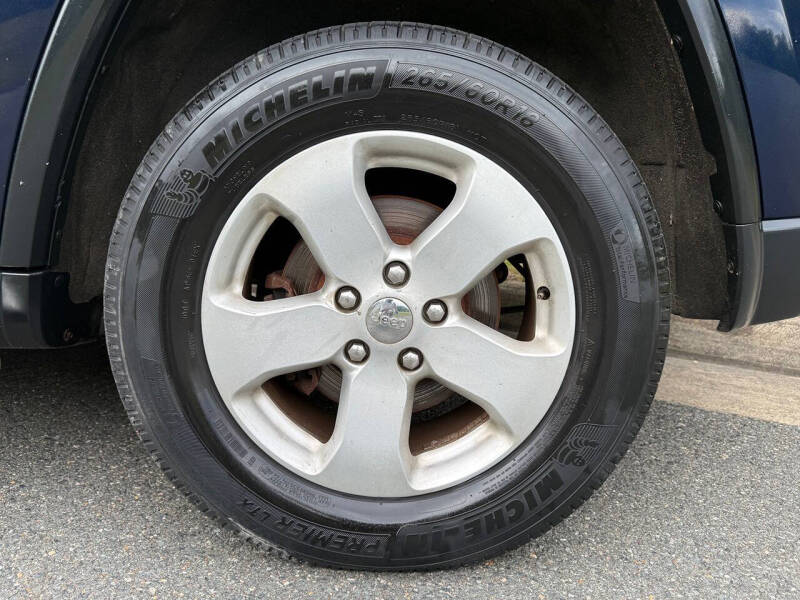 2012 Jeep Grand Cherokee Laredo