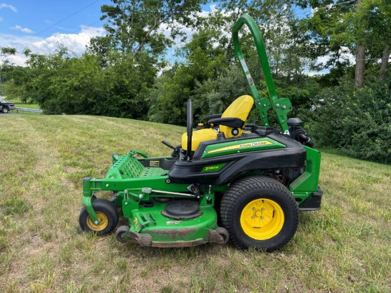 2015 John Deere Z930M ZTrak