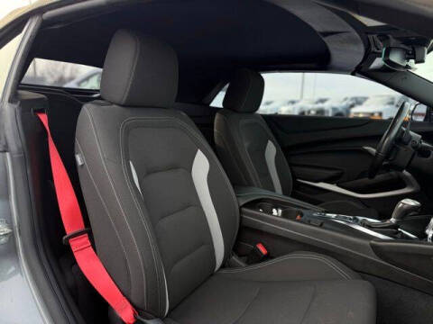 2022 Chevrolet Camaro LT1