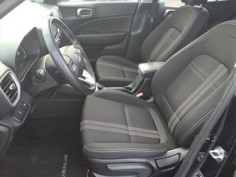 2023 Hyundai Venue SEL