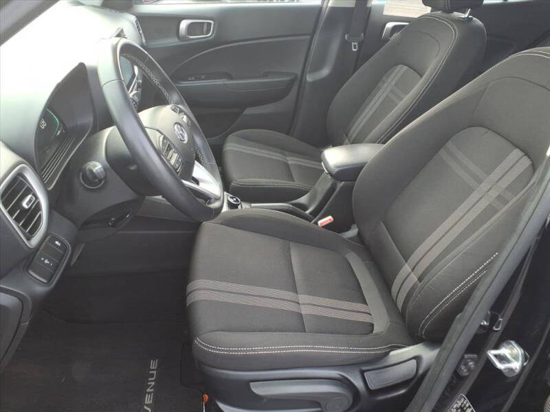 2023 Hyundai Venue SEL