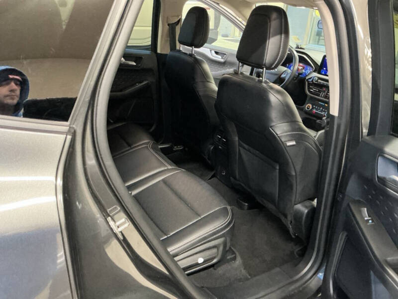 2020 Ford Escape Hybrid SE Sport