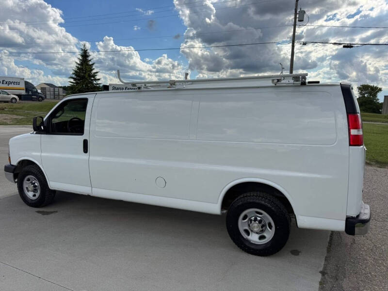 2016 Chevrolet Express 2500