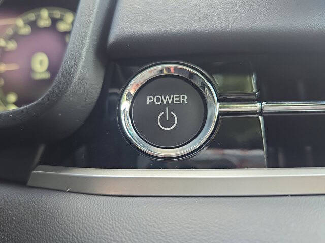 2025 Mitsubishi Outlander PHEV SEL