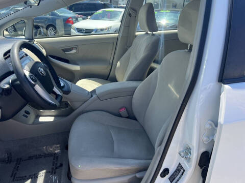 2010 Toyota Prius II