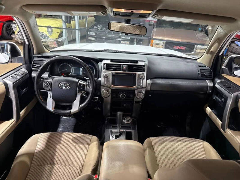 2016 Toyota 4Runner SR5