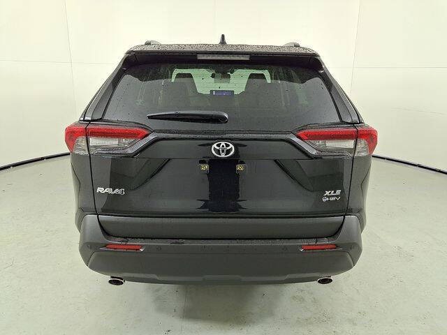 2025 Toyota RAV4 Hybrid XLE Premium