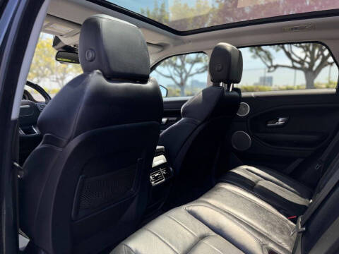 2017 Land Rover Range Rover Evoque SE
