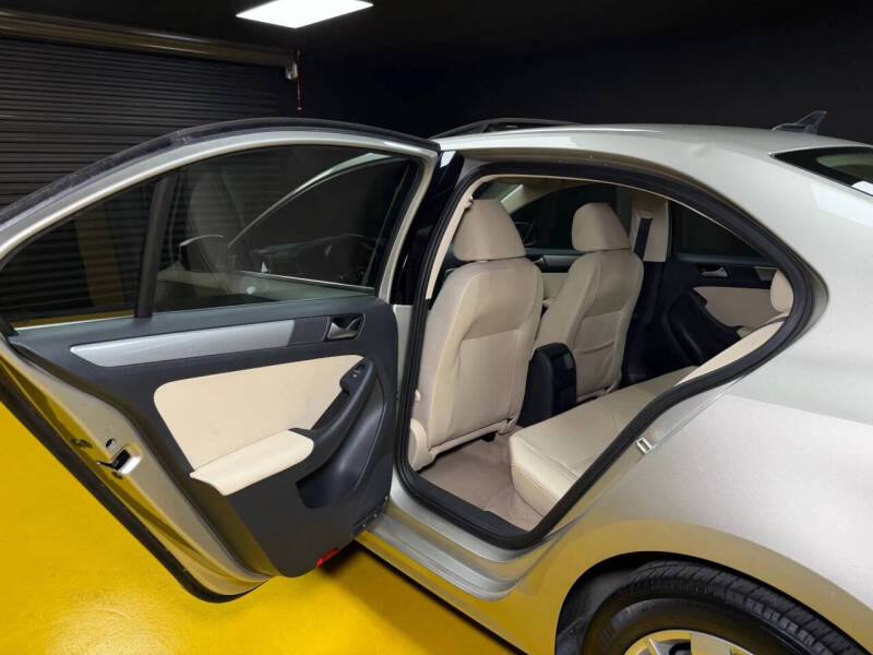 2016 Volkswagen Jetta