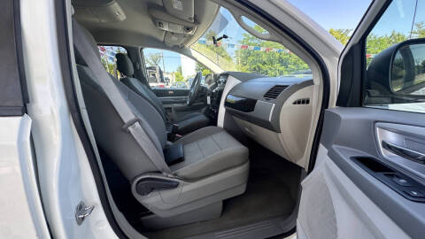 2010 Dodge Grand Caravan SXT