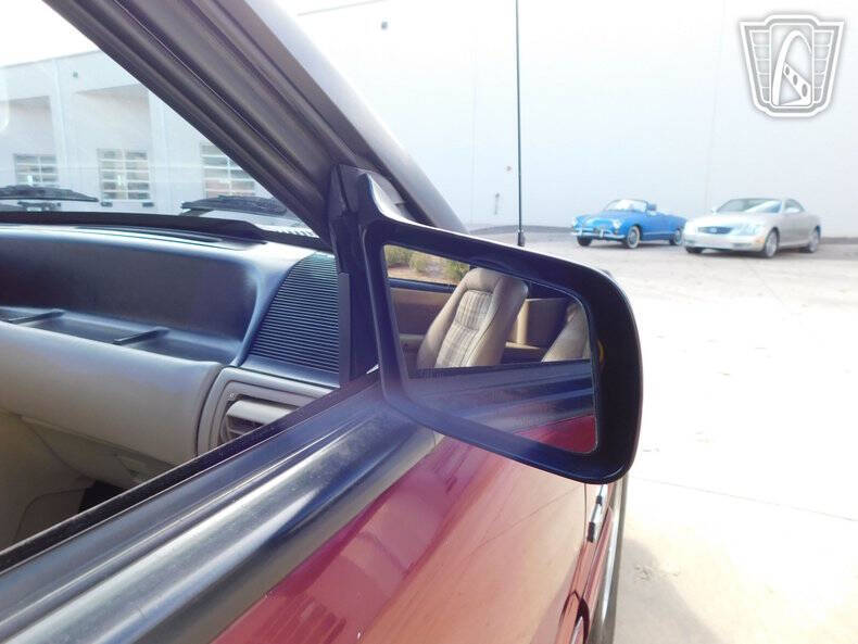 1987 Ford Mustang GT