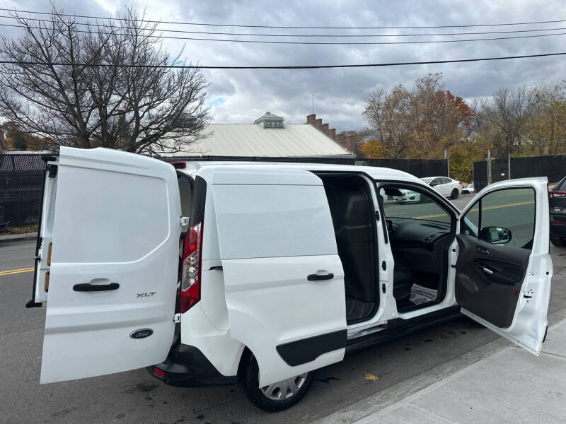 2020 Ford Transit Connect XLT