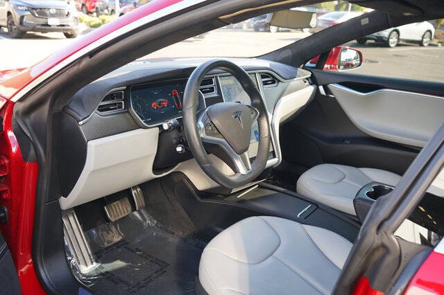2015 Tesla Model S