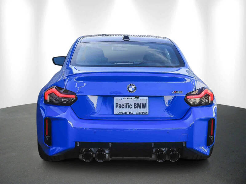 2025 BMW M2