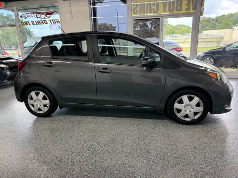 2017 Toyota Yaris 5-Door L