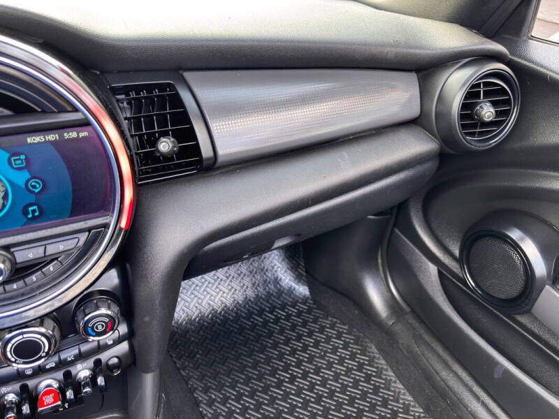 2019 MINI Convertible Cooper