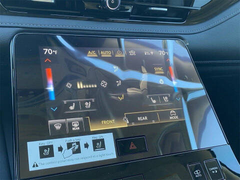 2025 Infiniti QX80 Sensory