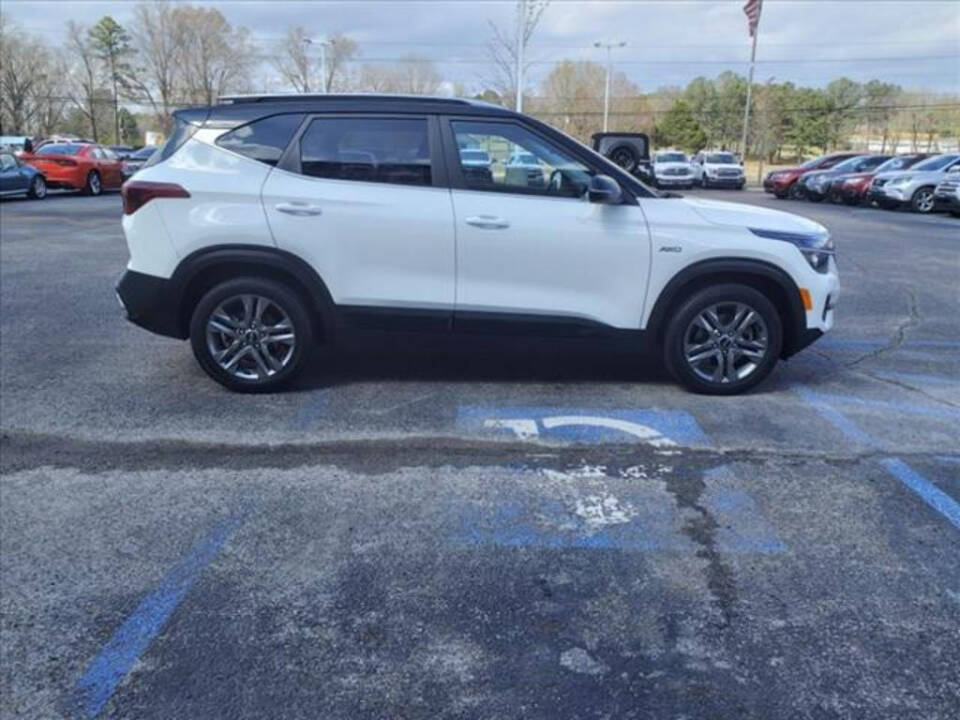 2021 Kia Seltos for sale at MOORE BROTHERS in Oxford, MS